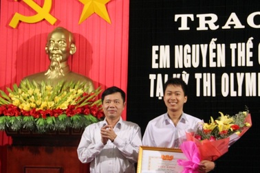 Quảng Bình: Biểu dương học sinh giành HCV Olympic Vật lý Quốc tế 2016