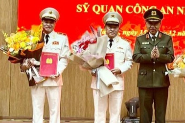 Phó Giám đốc Công an TPHCM Mai Hoàng được thăng hàm thiếu tướng