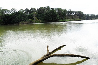 Tìm thấy thi thể 2 nạn nhân bị lật thuyền trên sông Sêrêpôk