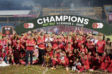 Tấn Tài: "CLB Công An Hà Nội đặt mục tiêu bảo vệ ngôi vô địch"