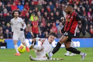 Chelsea hòa Bournemouth, tiếp tục hụt hơi trong cuộc đua vô địch