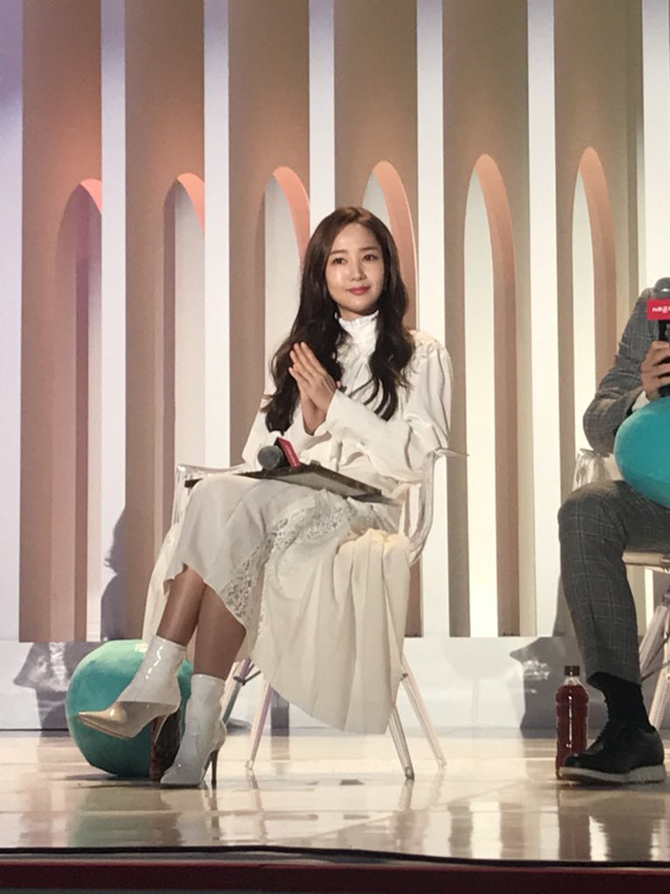 Thư ký Kim Park Min Young xinh đẹp và ngọt ngào - 3 Thư ký Kim Park Min Young xinh đẹp và ngọt ngào - 3