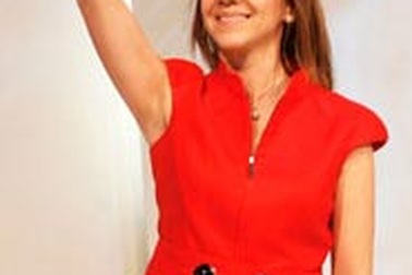 Tây Ban Nha: Tranh cãi chuyện nữ chính trị làm “người mẫu”