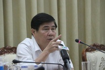 Chủ tịch TPHCM: “Không làm được việc thì xin mời  làm việc khác”