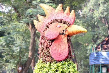 Cận cảnh 12 con giáp "khủng" trong công viên Thống Nhất