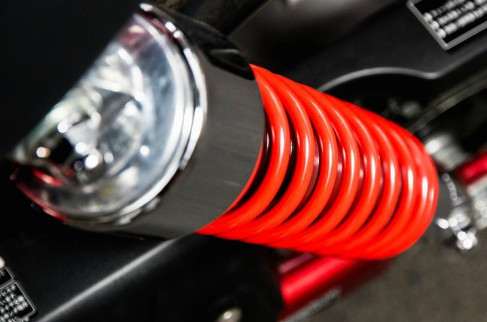 Đẹp lung linh xế khỉ Honda Monkey giữa mùa lá rụng - 10 Đẹp lung linh xế khỉ Honda Monkey giữa mùa lá rụng - 10