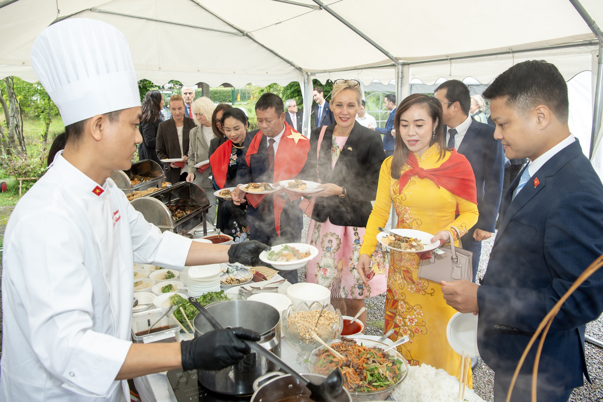 Kỷ niệm 80 năm Quốc khánh Việt Nam - nâng tầm ẩm thực Việt tại Stockholm - 14 Kỷ niệm 80 năm Quốc khánh Việt Nam - nâng tầm ẩm thực Việt tại Stockholm - 14