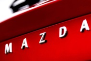 Trì hoãn làm xe điện, Mazda tập trung vào xe hybrid
