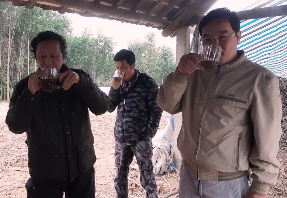 Về Tân Kỳ xem nghề ép cây mía đẻ... ra tiền - 14 Về Tân Kỳ xem nghề ép cây mía đẻ... ra tiền - 14