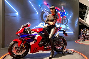 Honda CBR1000RR-R ra mắt, tranh tài ở World Superbike 2020