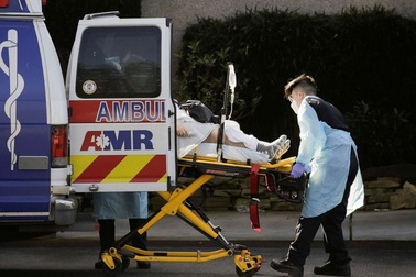 Mỹ sử dụng huyết tương của người khỏi bệnh để điều trị coronavirus