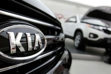 Ô tô Hàn Quốc gặp khó 