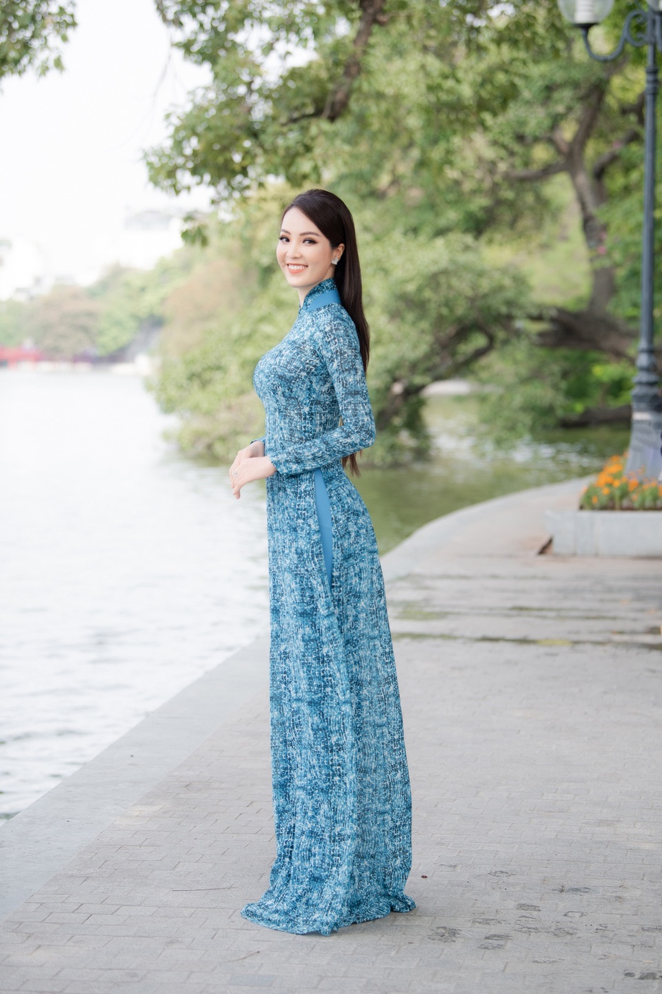 Á hậu Thụy Vân: Nhiều người hỏi tôi về nhan sắc Hoa hậu Đỗ Thị Hà - 5 Á hậu Thụy Vân: Nhiều người hỏi tôi về nhan sắc Hoa hậu Đỗ Thị Hà - 5