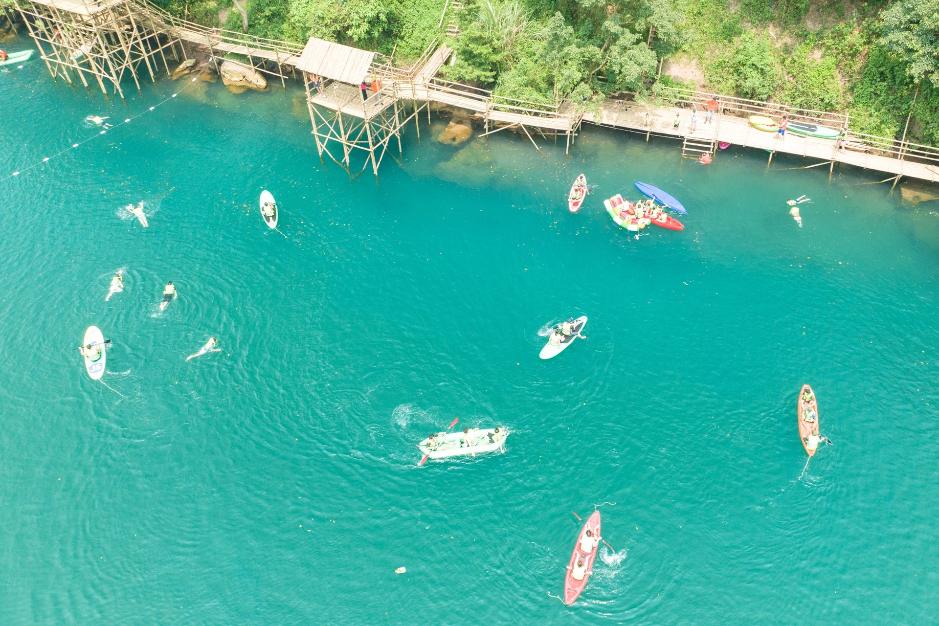 Trải nghiệm đu dây mạo hiểm giữa thiên nhiên đẹp như tranh ở Quảng Bình - 6 Trải nghiệm đu dây mạo hiểm giữa thiên nhiên đẹp như tranh ở Quảng Bình - 6