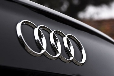 Đức yêu cầu triệu hồi 60.000 xe Audi