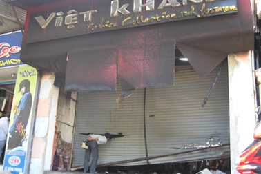 Shop thời trang cháy âm ỉ, tiêu tan 1,5 tỉ đồng