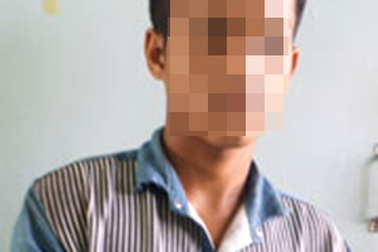 Bị cướp dây chuyền vì “bo” ít khi quan hệ đồng tính