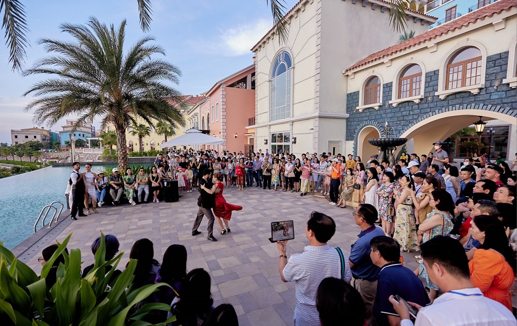 Chuyến đi đầu năm 2023 tại đảo Ngọc: Viết tiếp hành trình tri ân trải nghiệm - 4 Chuyến đi đầu năm 2023 tại đảo Ngọc: Viết tiếp hành trình tri ân trải nghiệm - 4