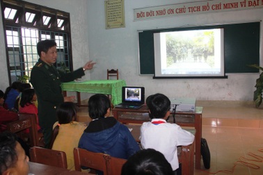 Thú vị “tiết học biên giới” của học sinh vùng cao