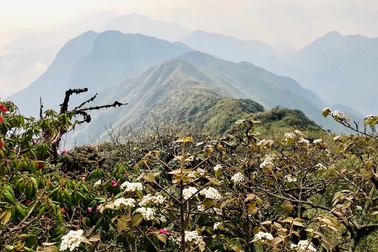 Kinh nghiệm chinh phục địa danh hiểm trở bậc nhất Việt Nam