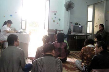 Sa cơ, con ông cháu cha vào “nhà thương điên”