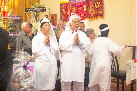 Gia đình GS. Trần Văn Khê nhận được gần 300 lá thư chia buồn của thế giới 