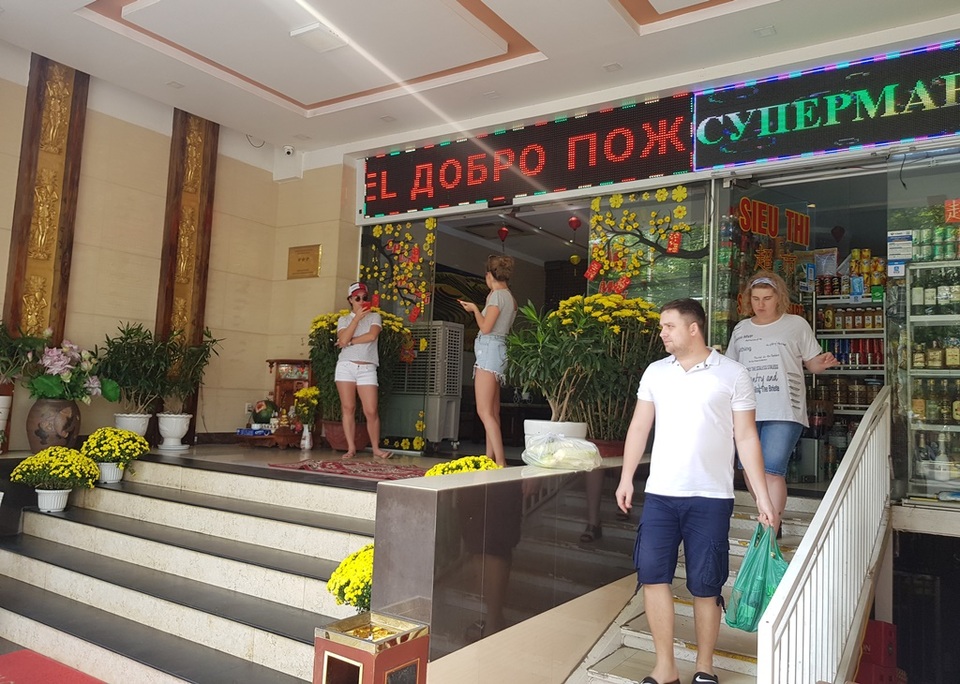 Khánh Hòa: Tái cơ cấu thị trường khách quốc tế sau “khủng hoảng” khách Trung Quốc - 4 Khánh Hòa: Tái cơ cấu thị trường khách quốc tế sau “khủng hoảng” khách Trung Quốc - 4