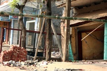 Sụt đất ở Quốc Oai: Có thể phải di dân, mở đường mới