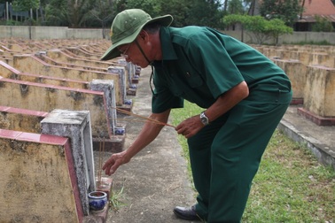 Cựu thanh niên xung phong 27 Tết “bỏ nhà” vào rừng tìm mộ liệt sỹ