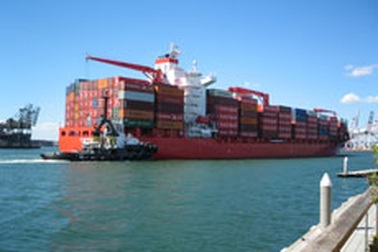 Chi phí vận chuyển thách thức toàn cầu hoá