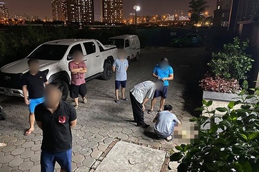 Trẻ nhỏ ở chung cư và những mối ẩn họa khôn lường