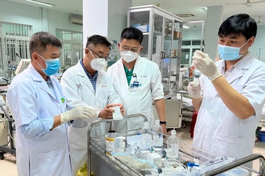 Thông tin mới nhất vụ 10 người ngộ độc botulinum vì ăn cá chép muối ủ chua