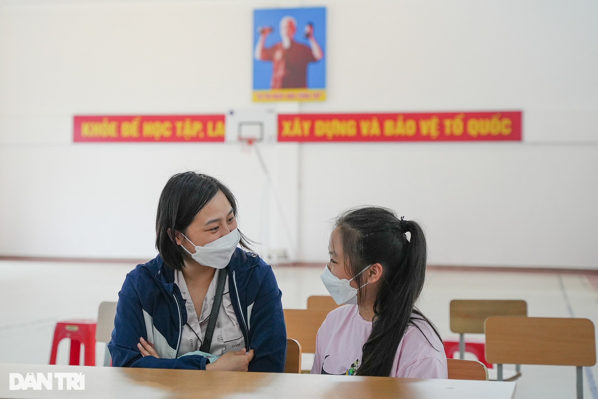 Những trẻ dưới 12 tuổi đầu tiên ở Hà Nội được tiêm vaccine phòng Covid-19 - 9