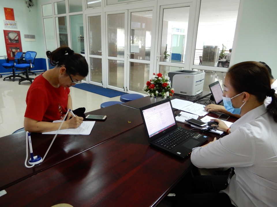 Đà Nẵng: Việc nhiều, người ít tại Phiên giao dịch việc làm tháng 9/2020 - 3 Đà Nẵng: Việc nhiều, người ít tại Phiên giao dịch việc làm tháng 9/2020 - 3