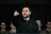 Mỹ: Nga, Trung để mắt tới Greenland, Đan Mạch bảo vệ đảo chưa đủ tốt