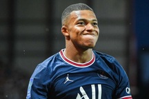 Bất lực trước Mbappe, PSG chốt xong người thay thế