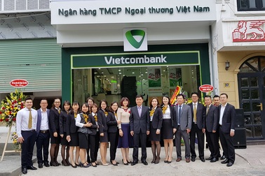 Vietcombank Thăng Long khai trương phòng giao dịch Nguyễn Văn Huyên