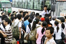 Bức xúc vì xe khách “chém đẹp” đầu xuân