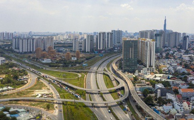 Người dân phấn khởi theo dõi lễ công bố thành lập TP.Thủ Đức - Ảnh 1. Người dân phấn khởi theo dõi lễ công bố thành lập TP.Thủ Đức - Ảnh 1.