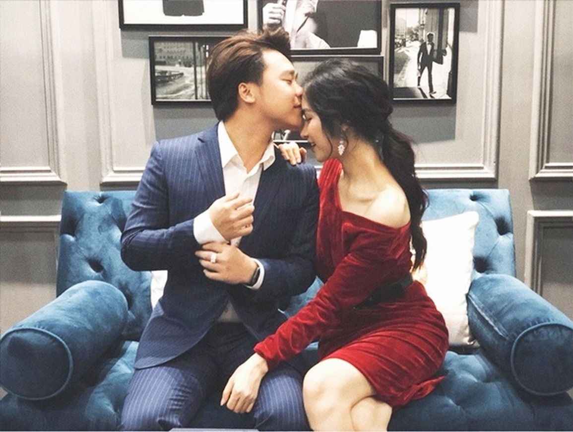 Ca sĩ Hòa Minzy chia tay bạn trai thiếu gia - 2 Ca sĩ Hòa Minzy chia tay bạn trai thiếu gia - 2