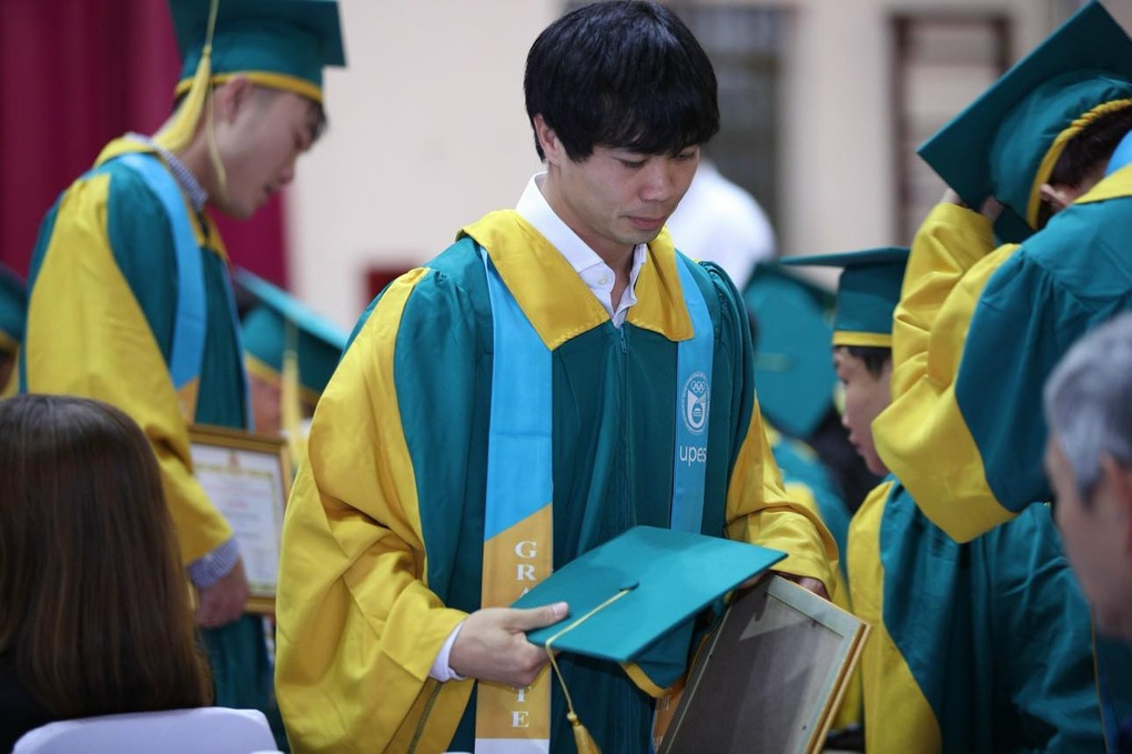 Công Phượng, Tuấn Anh, Xuân Trường tốt nghiệp Đại học - 1 Công Phượng, Tuấn Anh, Xuân Trường tốt nghiệp Đại học - 1