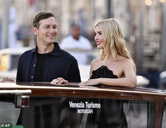 Ivanka Trump đẹp nổi bật giữa dàn khách dự đám cưới tỷ phú - 7