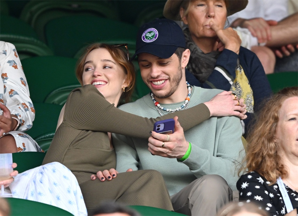 Kim Kardashian và loạt người tình bốc lửa của tay chơi Pete Davidson - 8 Kim Kardashian và loạt người tình bốc lửa của tay chơi Pete Davidson - 8