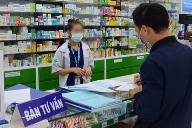 Khám chữa bệnh BHYT: Nỗi lo "mất trắng" tiền thuốc tự mua