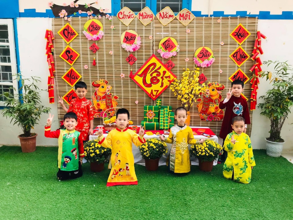 Tết cổ truyền trong mắt trẻ thơ - 1 Tết cổ truyền trong mắt trẻ thơ - 1