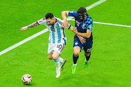 Khoảnh khắc thiên tài của Lionel Messi với pha kiến tạo siêu đẳng