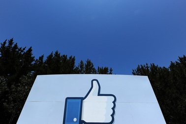 Facebook tiết lộ sẽ có nút bấm “Dislike”