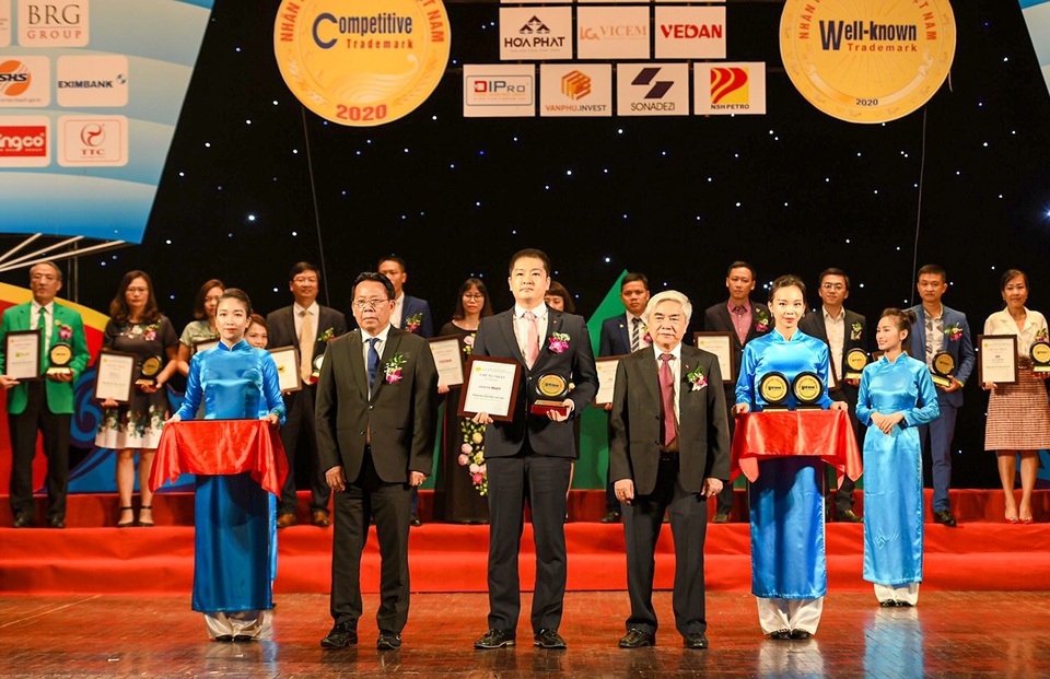 LOTTE Mart đạt Top 20 nhãn hiệu nổi tiếng Việt Nam năm 2020 - 1 LOTTE Mart đạt Top 20 nhãn hiệu nổi tiếng Việt Nam năm 2020 - 1