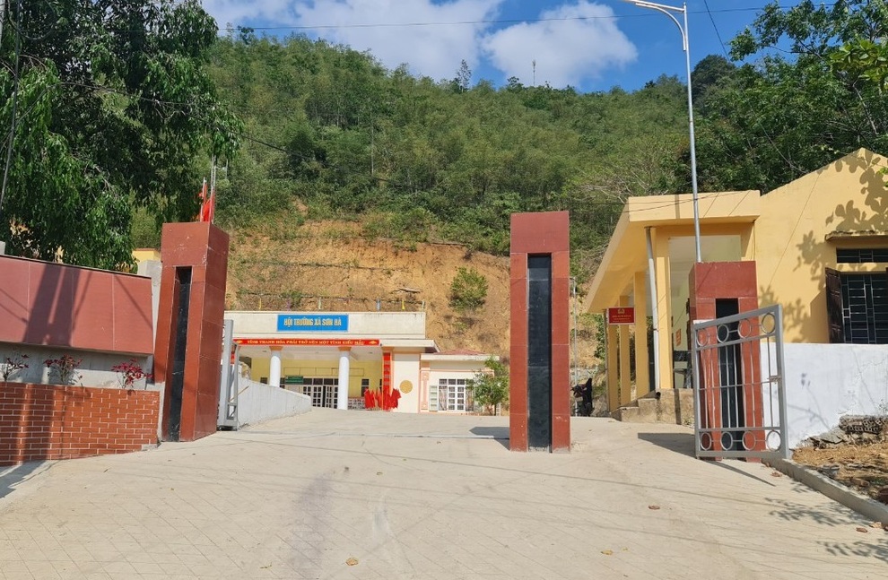 Chủ tịch xã mượn uy chủ tịch huyện để vòi tiền doanh nghiệp - 1 Chủ tịch xã mượn uy chủ tịch huyện để vòi tiền doanh nghiệp - 1