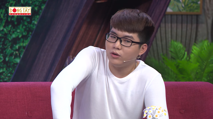 Đức Thịnh bức xúc khi nghe nữ Youtuber kể chuyện đánh chồng đến phát khóc - Ảnh 1. Đức Thịnh bức xúc khi nghe nữ Youtuber kể chuyện đánh chồng đến phát khóc - Ảnh 1.
